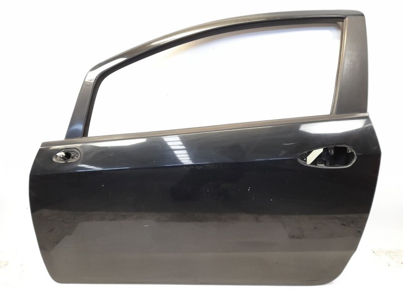 Recambio de puerta delantera izquierda para fiat grande punto (199) 1.9 d multijet referencia OEM IAM   