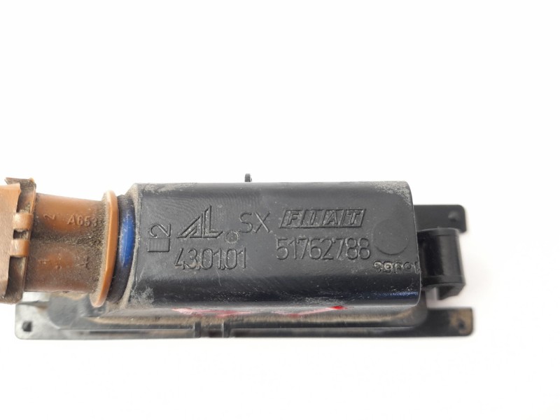Recambio de piloto matricula para fiat grande punto (199) 1.9 d multijet referencia OEM IAM 51762788  