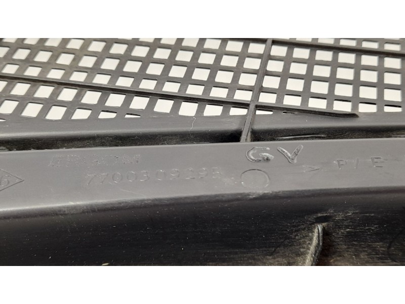 Recambio de torpedo para nissan kubistar (x76) 1.5 dci referencia OEM IAM 7700309295  