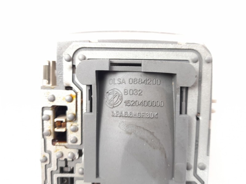 Recambio de luz interior para fiat grande punto (199) 1.9 d multijet referencia OEM IAM 1520400000  