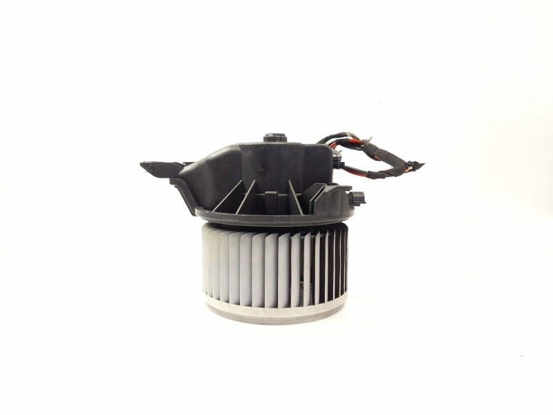 Recambio de motor calefaccion para fiat grande punto (199) 1.9 d multijet referencia OEM IAM 5D3330100  