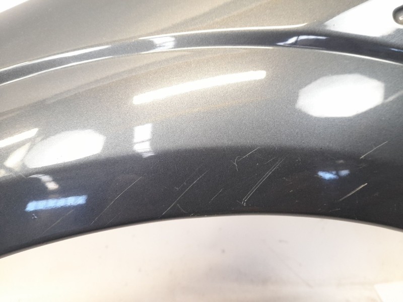 Recambio de aleta delantera izquierda para ford mondeo iii (b5y) 2.0 tdci referencia OEM IAM   