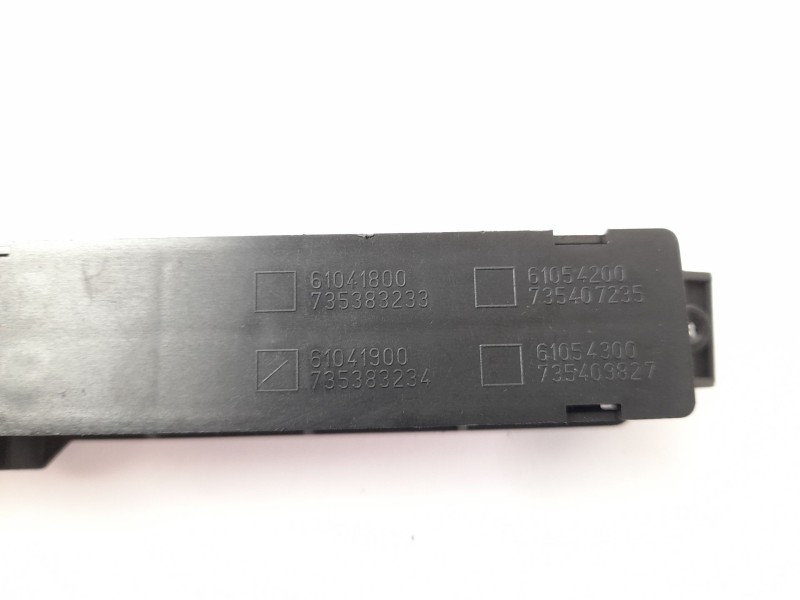 Recambio de warning para fiat grande punto (199) 1.9 d multijet referencia OEM IAM 735383234  