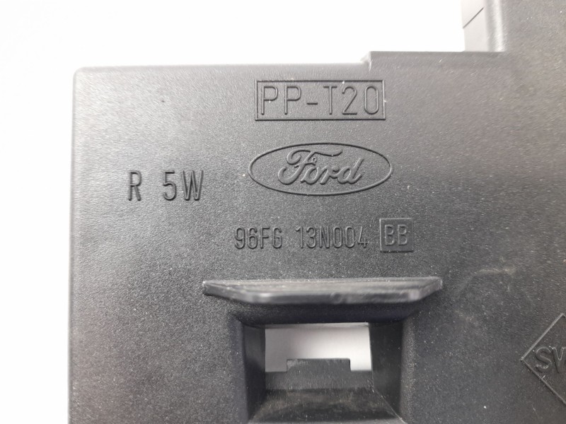Recambio de portalamparas para ford fiesta iv (ja_, jb_) 1.8 d referencia OEM IAM 96FG13N004BB  