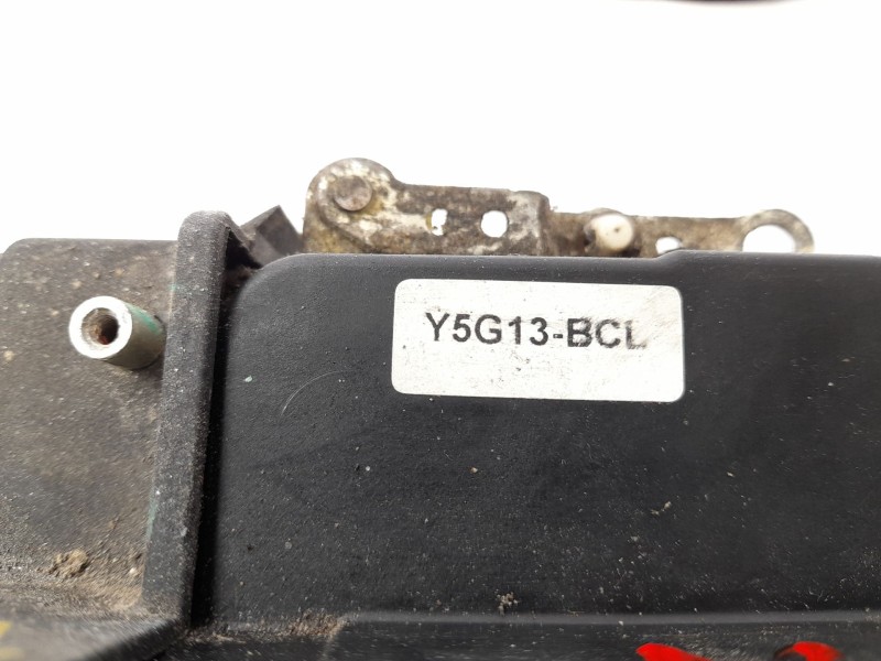 Recambio de cerradura puerta trasera izquierda para ford fusion (ju_) 1.6 tdci referencia OEM IAM Y5G13BCL  