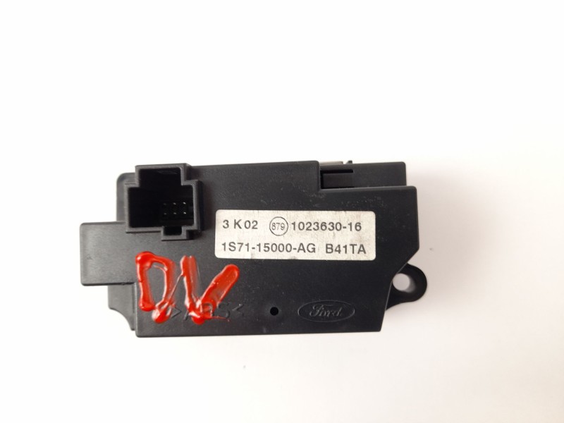 Recambio de reloj para ford mondeo iii (b5y) 2.0 tdci referencia OEM IAM 1S7115000AG  