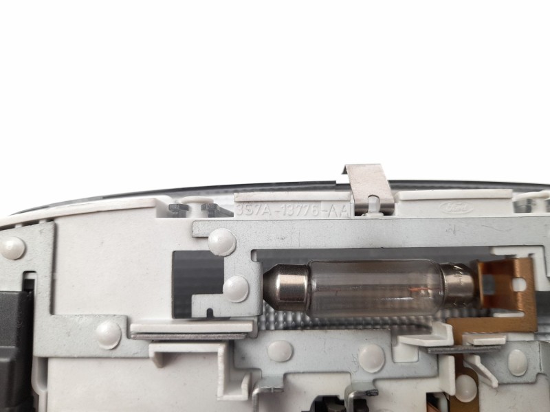 Recambio de luz interior para ford mondeo iii (b5y) 2.0 tdci referencia OEM IAM 3S7A13776AA  
