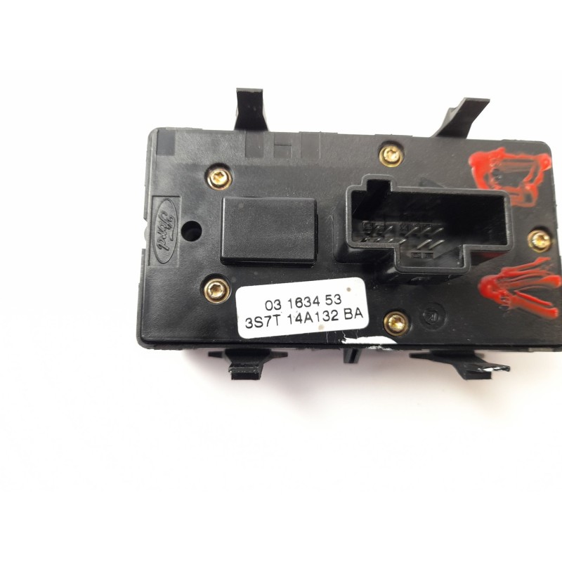 Recambio de mando elevalunas delantero izquierdo para ford mondeo iii (b5y) 2.0 tdci referencia OEM IAM 3S7T14A132BA  