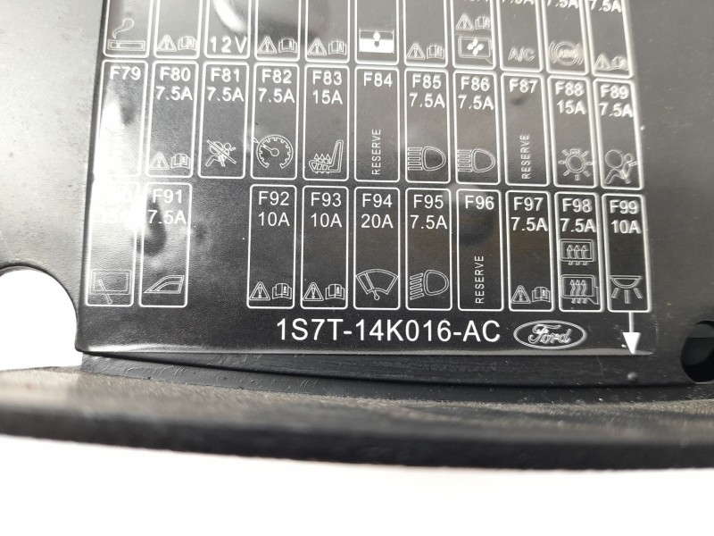 Recambio de guantera para ford mondeo iii (b5y) 2.0 tdci referencia OEM IAM 1S7T14K016AC  