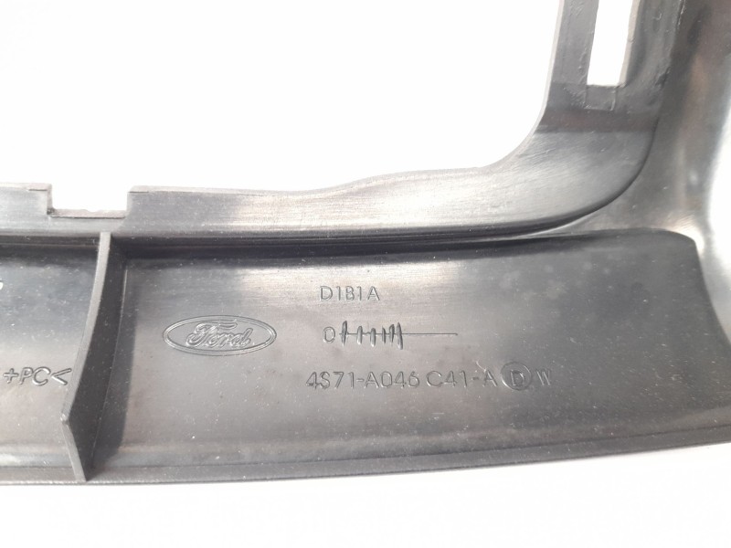 Recambio de moldura para ford mondeo iii (b5y) 2.0 tdci referencia OEM IAM 4S71A046C41ADW  