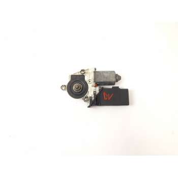 MOTOR ELEVALUNAS DELANTERO IZQUIERDO 101387100 
