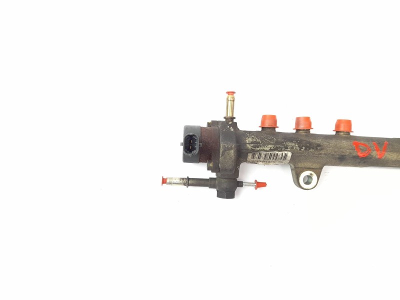 Recambio de rampa inyectora para fiat punto (188_) 1.3 jtd 16v referencia OEM IAM 46817523  