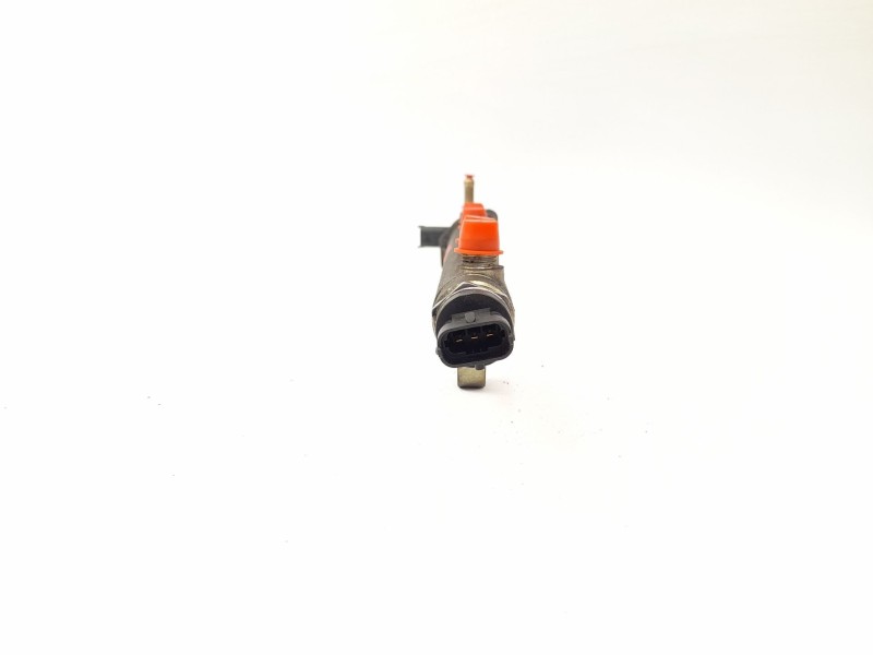Recambio de rampa inyectora para fiat punto (188_) 1.3 jtd 16v referencia OEM IAM 46817523  