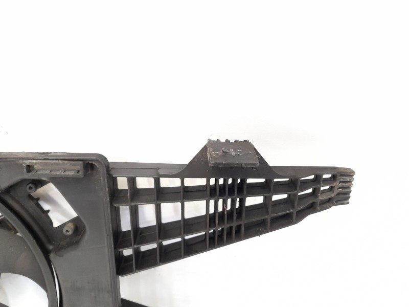 Recambio de electroventilador para fiat punto (188_) 1.3 jtd 16v referencia OEM IAM 851600600  