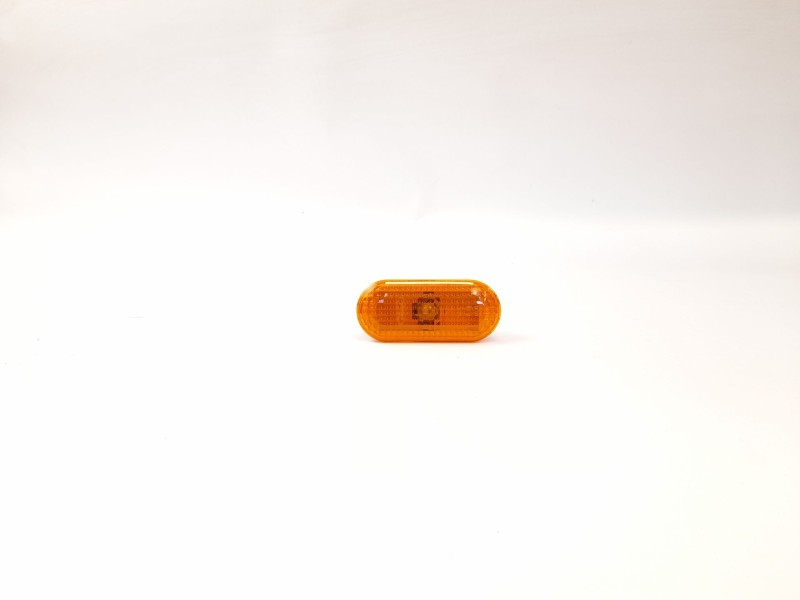 Recambio de piloto lateral derecho para ford fiesta v (jh_jd)1.4tdci referencia OEM IAM 2S6A13K354AD  