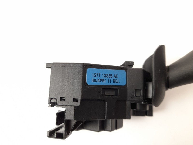Recambio de mando intermitentes para ford fiesta v (jh_jd)1.4tdci referencia OEM IAM 1S7T13335AE  