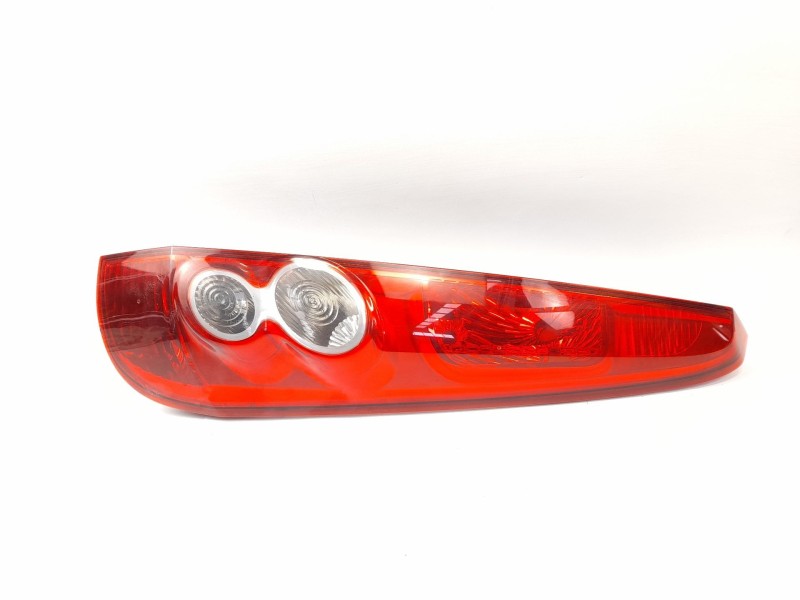 Recambio de piloto trasero derecho para ford fiesta v (jh_jd)1.4tdci referencia OEM IAM 6S6113404A  