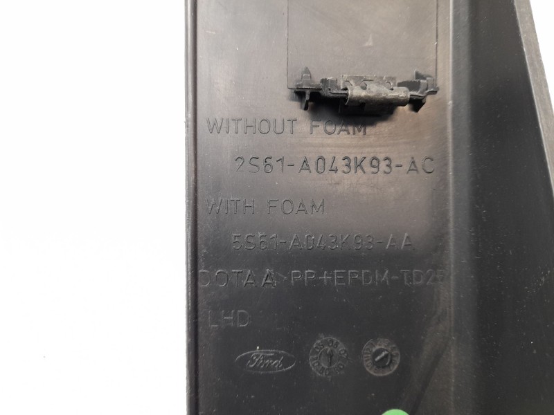 Recambio de moldura para ford fiesta v (jh_jd)1.4tdci referencia OEM IAM 2S61A043K93AC  