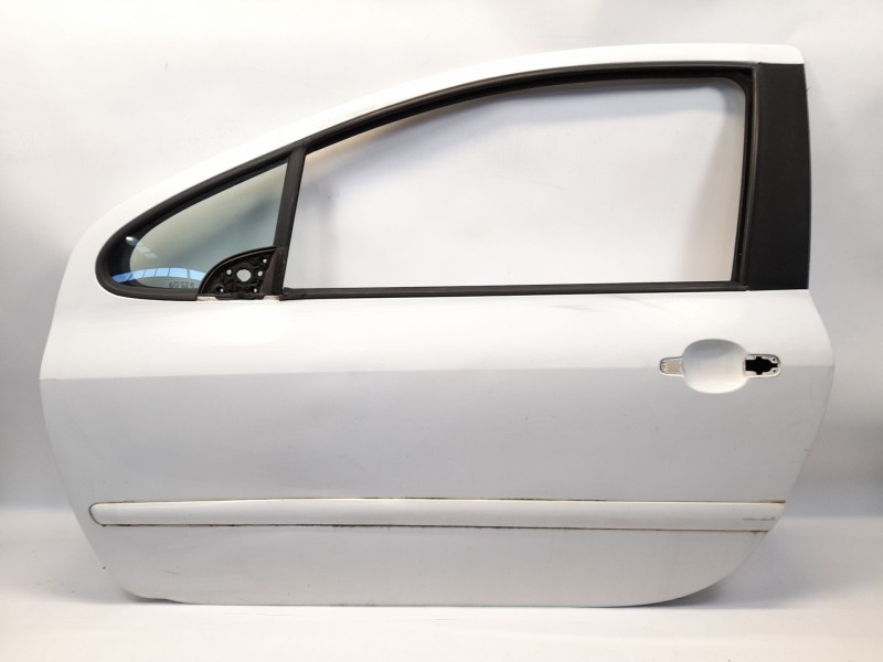 Recambio de puerta delantera izquierda para peugeot 307 3p xs. 2.0 hd referencia OEM IAM   