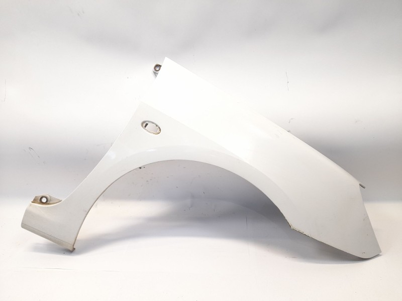 Recambio de aleta delantera derecha para peugeot 307 3p xs. 2.0 hd referencia OEM IAM   