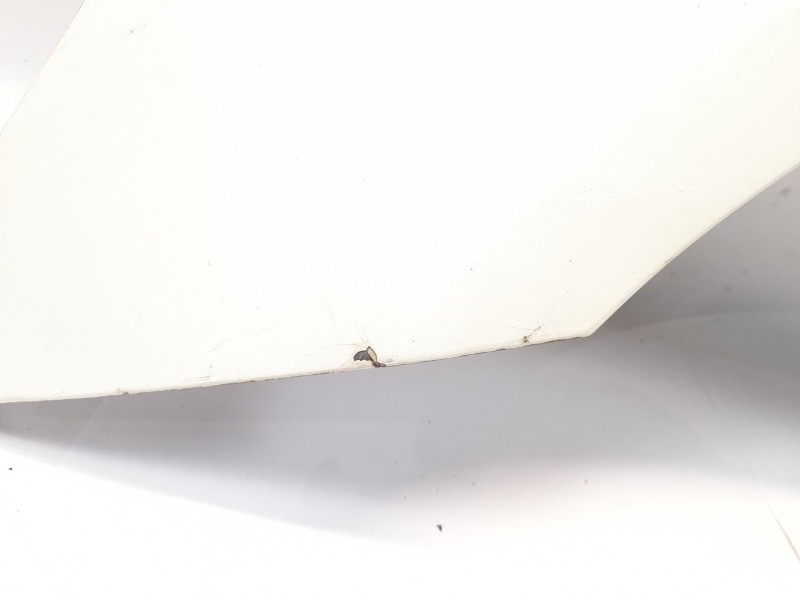 Recambio de aleta delantera izquierda para peugeot 307 3p xs. 2.0 hd referencia OEM IAM   