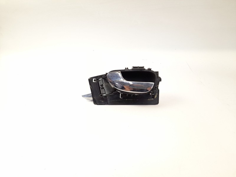 Recambio de maneta interior delantera izquierda para peugeot 307 3p xs. 2.0 hd referencia OEM IAM 9634768677  