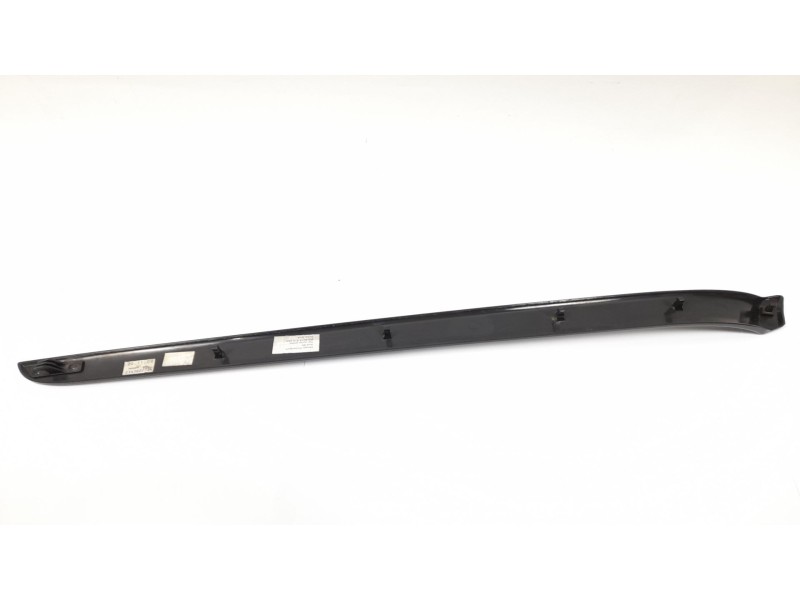 Recambio de moldura para audi a4 avant (8e) 1.9 tdi referencia OEM IAM 8E0867410  