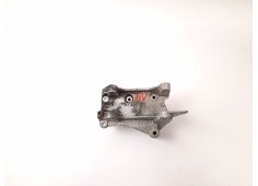 Recambio de soporte alternador para peugeot 307 3p xs. 2.0 hd referencia OEM IAM 9636301380  