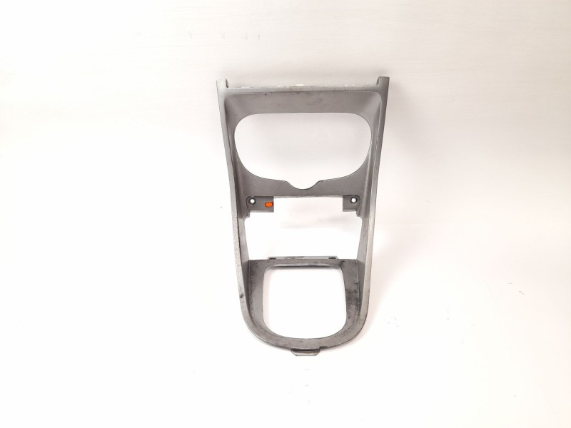 Recambio de moldura para peugeot 307 3p xs. 2.0 hd referencia OEM IAM 9636013877  