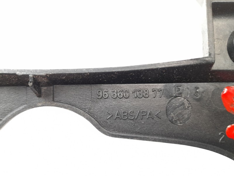 Recambio de moldura para peugeot 307 3p xs. 2.0 hd referencia OEM IAM 9636013877  