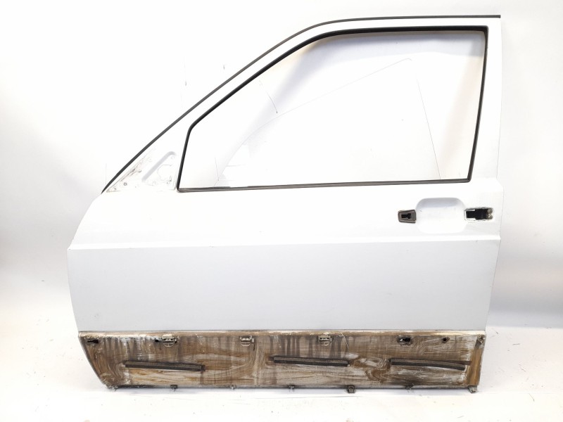 Recambio de puerta delantera izquierda para mercedes-benz 190 (w201) e 2.0 referencia OEM IAM   