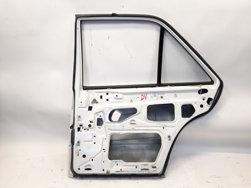 Recambio de puerta trasera derecha para mercedes-benz 190 (w201) e 2.0 referencia OEM IAM   