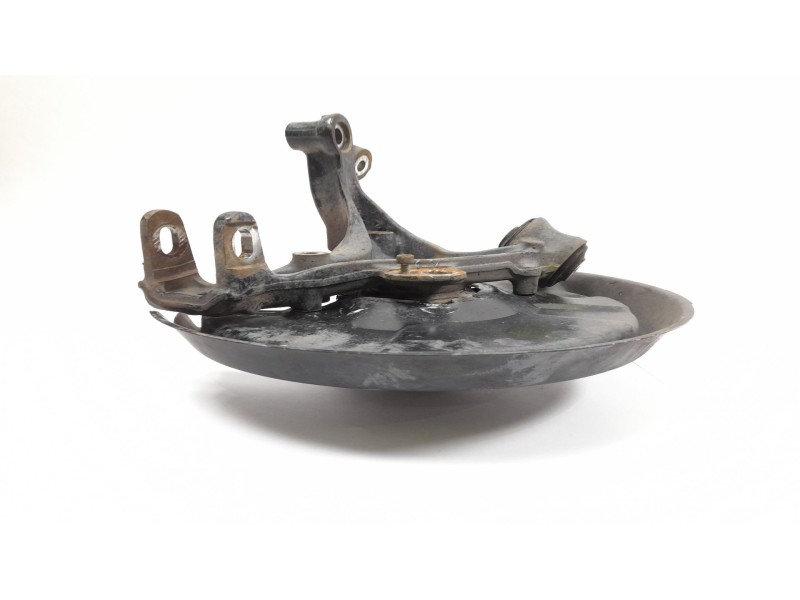 Recambio de mangueta trasera derecha para audi a4 avant (8e) 1.9 tdi referencia OEM IAM 8E0615612J  