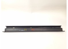 Recambio de moldura para mercedes-benz 190 (w201) e 2.0 referencia OEM IAM    2