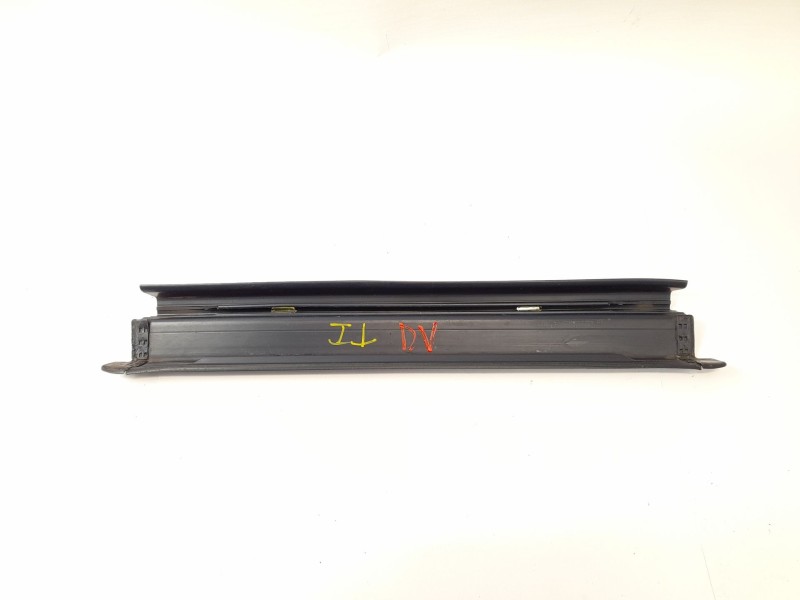 Recambio de moldura para mercedes-benz 190 (w201) e 2.0 referencia OEM IAM   