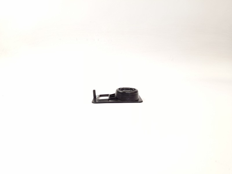 Recambio de moldura para mercedes-benz 190 (w201) e 2.0 referencia OEM IAM 2016890180  