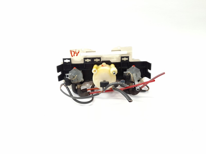 Recambio de mando calefaccion / aire acondicionado para mercedes-benz 190 (w201) e 2.0 referencia OEM IAM 2016830275  