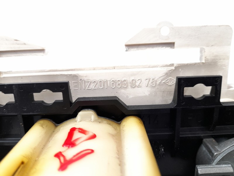 Recambio de mando calefaccion / aire acondicionado para mercedes-benz 190 (w201) e 2.0 referencia OEM IAM 2016830275  