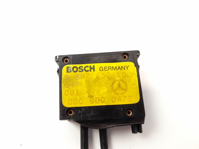 Recambio de regulador altura luces para mercedes-benz 190 (w201) e 2.0 referencia OEM IAM 0008000473  