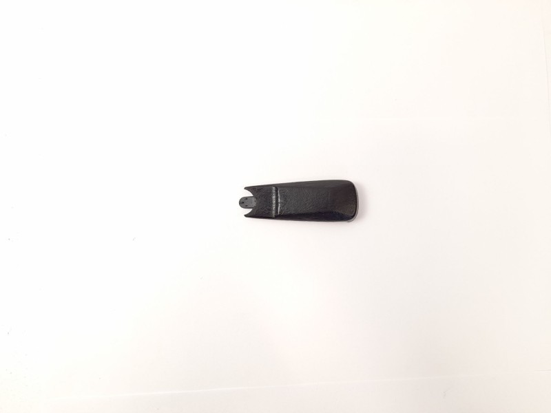 Recambio de moldura para mercedes-benz 190 (w201) e 2.0 referencia OEM IAM 2017680136  