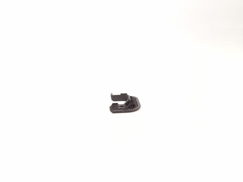 Recambio de moldura para mercedes-benz 190 (w201) e 2.0 referencia OEM IAM   
