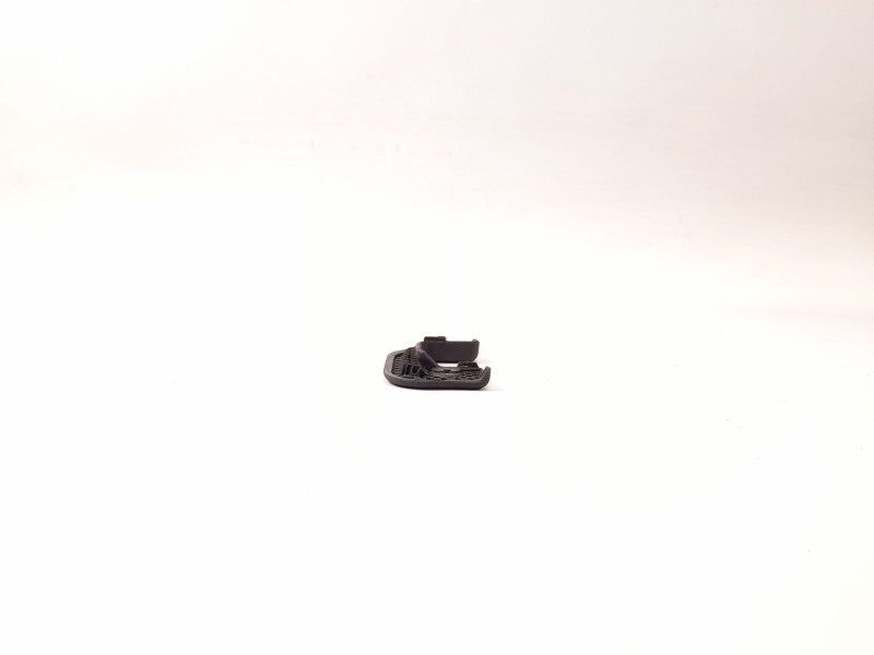 Recambio de moldura para mercedes-benz 190 (w201) e 2.0 referencia OEM IAM   