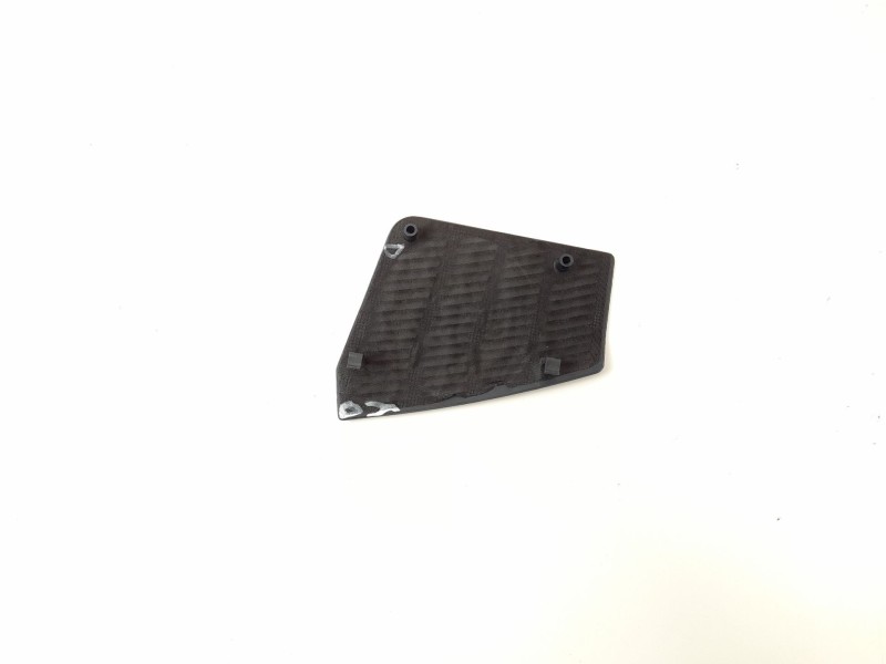 Recambio de moldura para mercedes-benz 190 (w201) e 2.0 referencia OEM IAM   