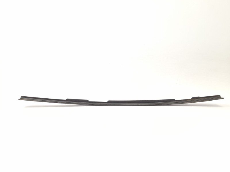 Recambio de moldura para mercedes-benz 190 (w201) e 2.0 referencia OEM IAM   