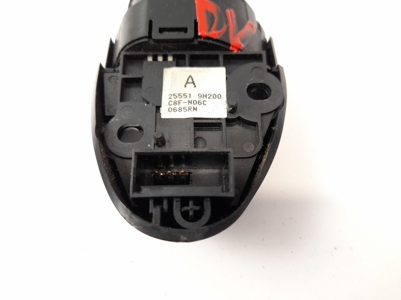 Recambio de mando multifuncion para nissan x-trail i (t30) 2.2 dci 4x4 referencia OEM IAM 255519H200  