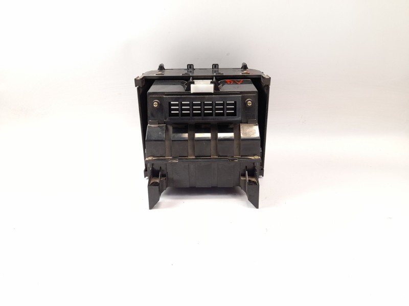 Recambio de guantera para nissan x-trail i (t30) 2.2 dci 4x4 referencia OEM IAM 68104EQ000  