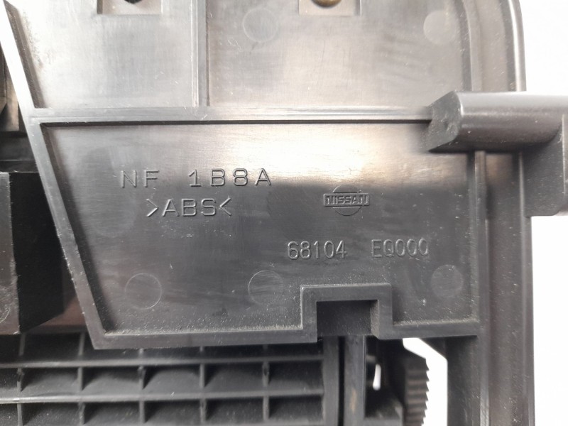 Recambio de guantera para nissan x-trail i (t30) 2.2 dci 4x4 referencia OEM IAM 68104EQ000  