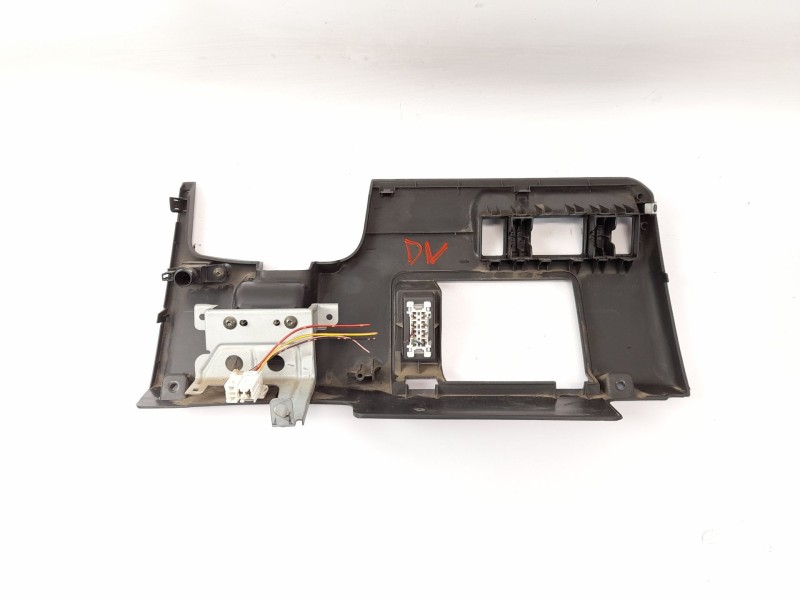 Recambio de moldura para nissan x-trail i (t30) 2.2 dci 4x4 referencia OEM IAM 68106EQ420  