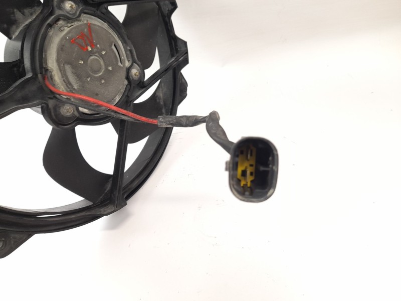 Recambio de electroventilador para citroën c4 picasso 1.6 16v hdi fap referencia OEM IAM   