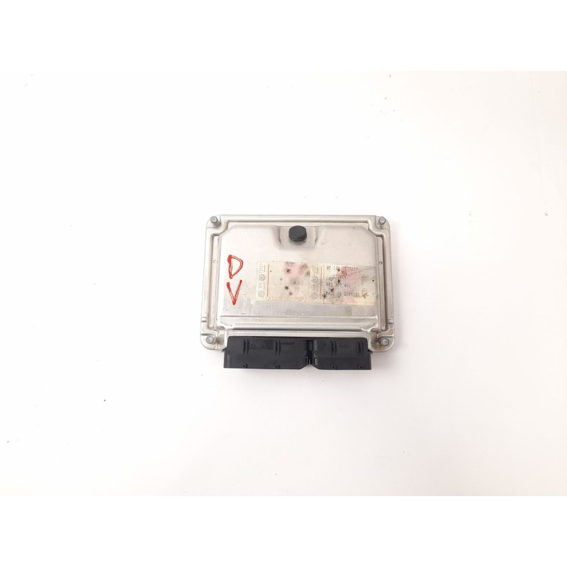 Recambio de centralita motor uce para audi audi a4 b6 (8e2) 2.5 tdi referencia OEM IAM 8E0907401  
